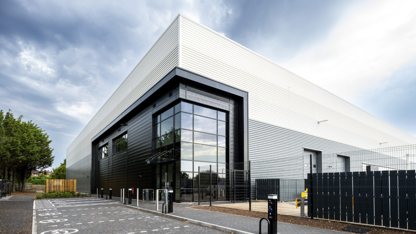 Vengrove, Erdington Professional Completion Photography (1)