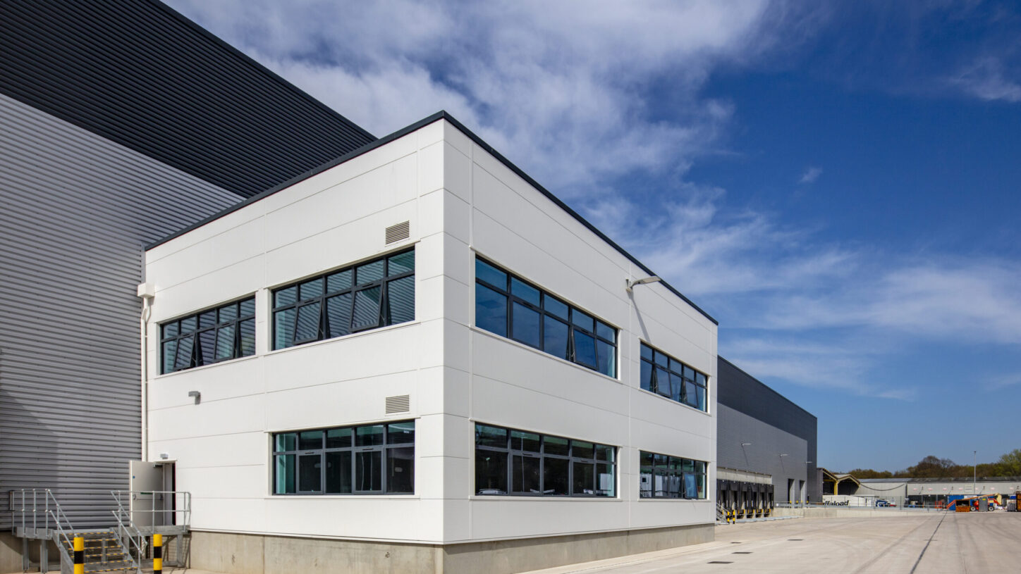 Crewe 335, Professional Completion Photography (5)